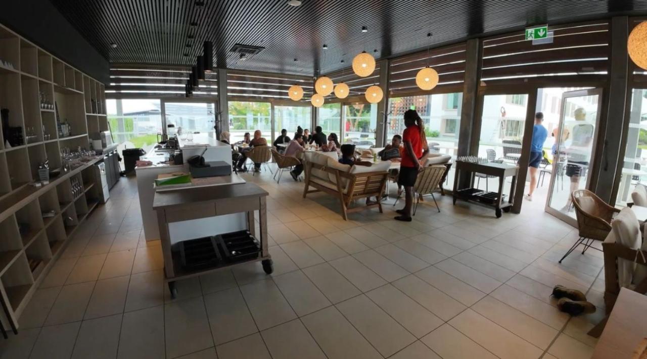 Ibis Styles Mayotte Aeroport Pamandzi Bagian luar foto