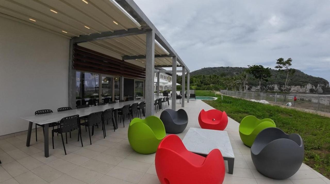 Ibis Styles Mayotte Aeroport Pamandzi Bagian luar foto