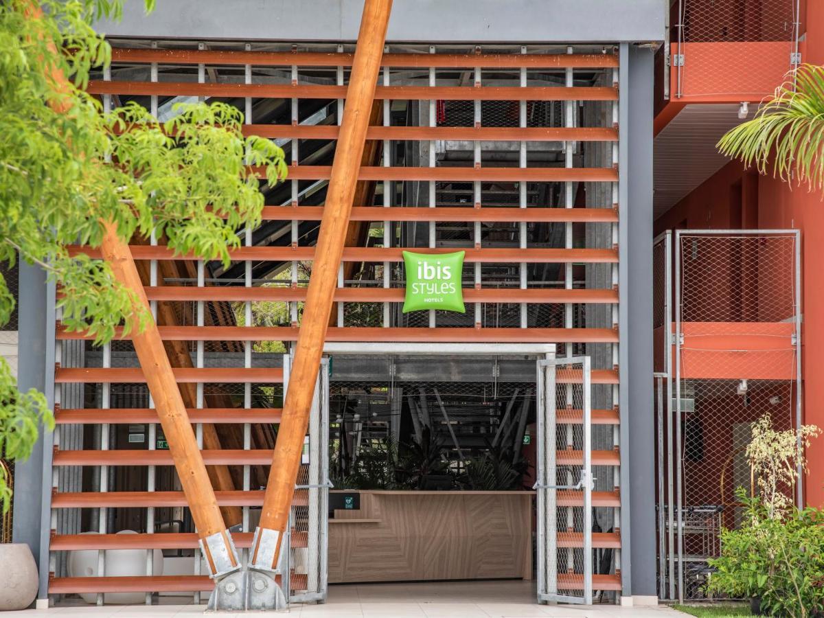 Ibis Styles Mayotte Aeroport Pamandzi Bagian luar foto
