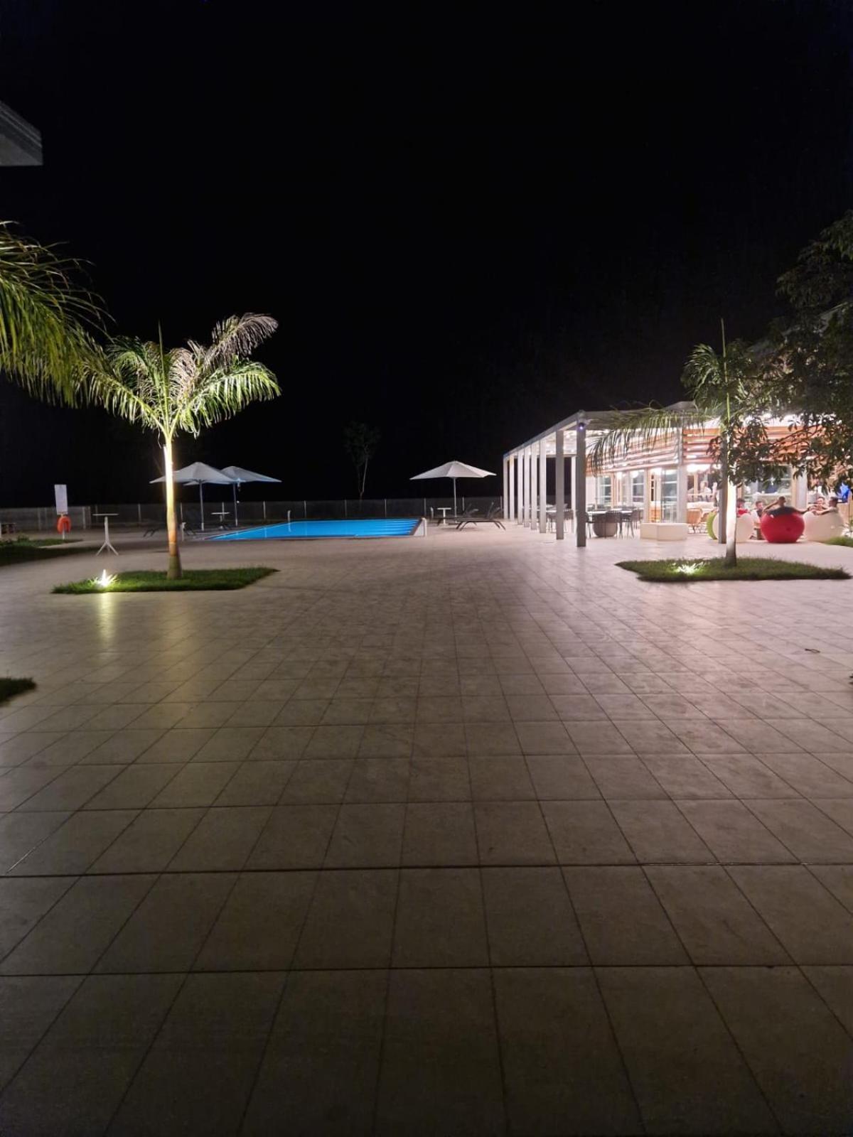 Ibis Styles Mayotte Aeroport Pamandzi Bagian luar foto